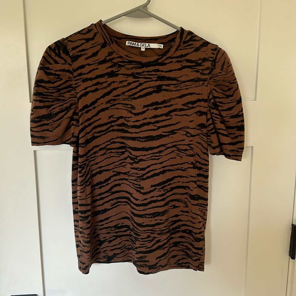 Pam & Gela tiger animal print T-shirt S